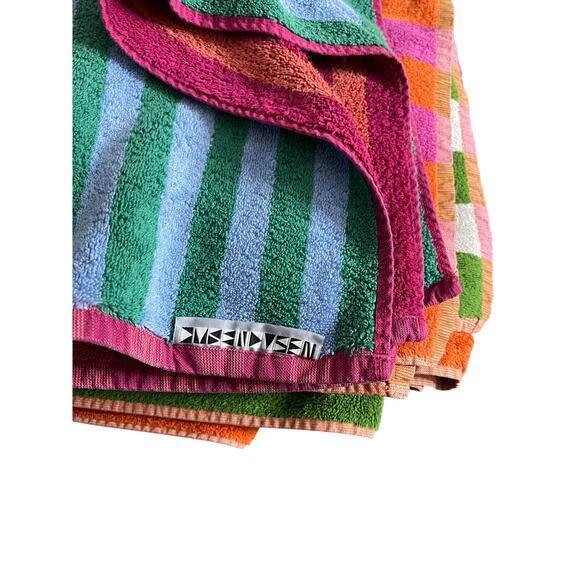 Dusen Dusen Striped Bath Towels Set of 4 - Picture 4 of 11